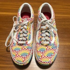 Vans rainbow colored 7mens/ 8.5 woman gently used